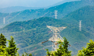 鉄塔・送電線